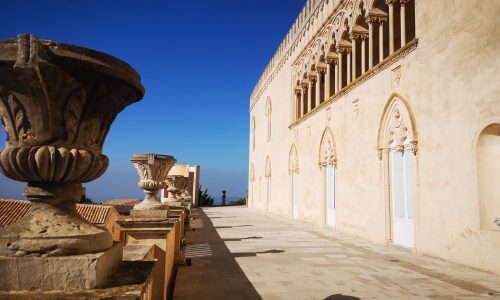 Castello-di-Donna-Fugata-Ragusa.jpg